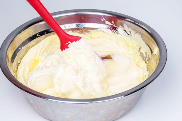 Favorite Keto Cream Cheese Frosting