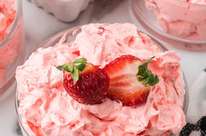 Keto 3 Ingredient Low Carb Strawberry Fluff